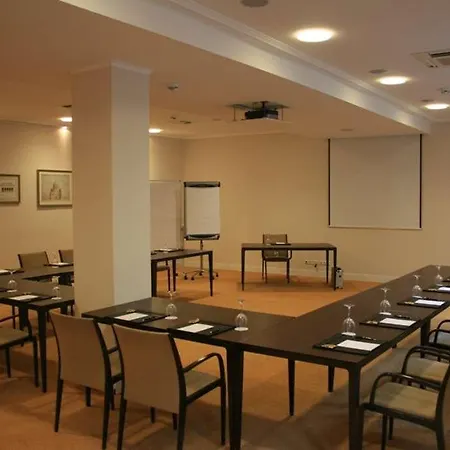 Central-hotel Kaiserhof 4*