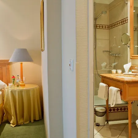 Central-hotel Kaiserhof Hotel 4*