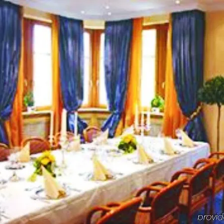 سنترال كايزرهوف 4*