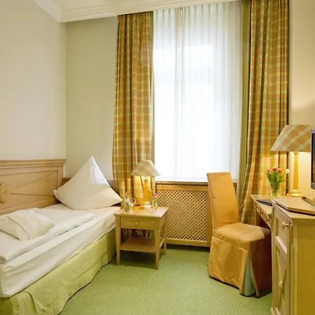 Central-hotel Kaiserhof Hotel